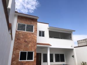 Casa en venta en Tequesquitengo, Jojutla — foto 2 de 31