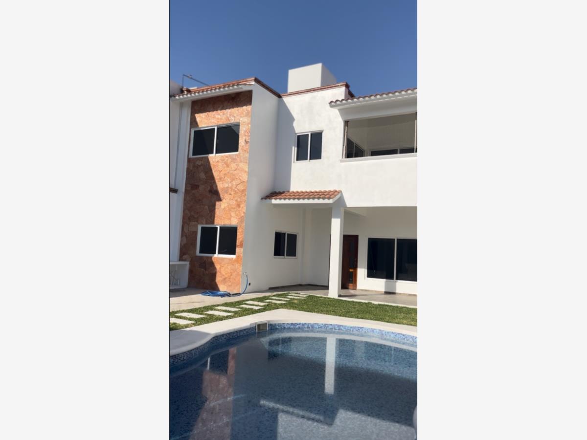 Casa en venta en Tequesquitengo, Jojutla — foto 1 de 31