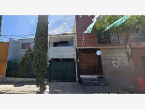 Casa en Santa Cecilia 1a. sección, Guadalajara, Jalisco