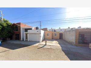 Casa en venta en Los Manantiales, Hermosillo — foto 2 de 13