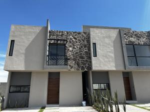 Casa en venta en La Cueva, Corregidora — foto 2 de 29