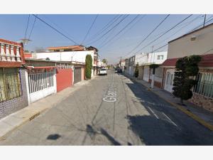 Casa en venta en Villa de las Flores 1a Sección (Unidad Coacalco), Coacalco de Berriozábal — foto 3 de 12