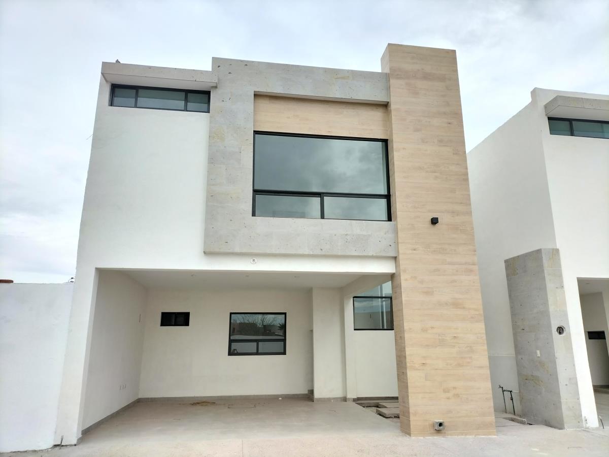 Casa en venta en Los Viñedos, Torreón — foto 1 de 27