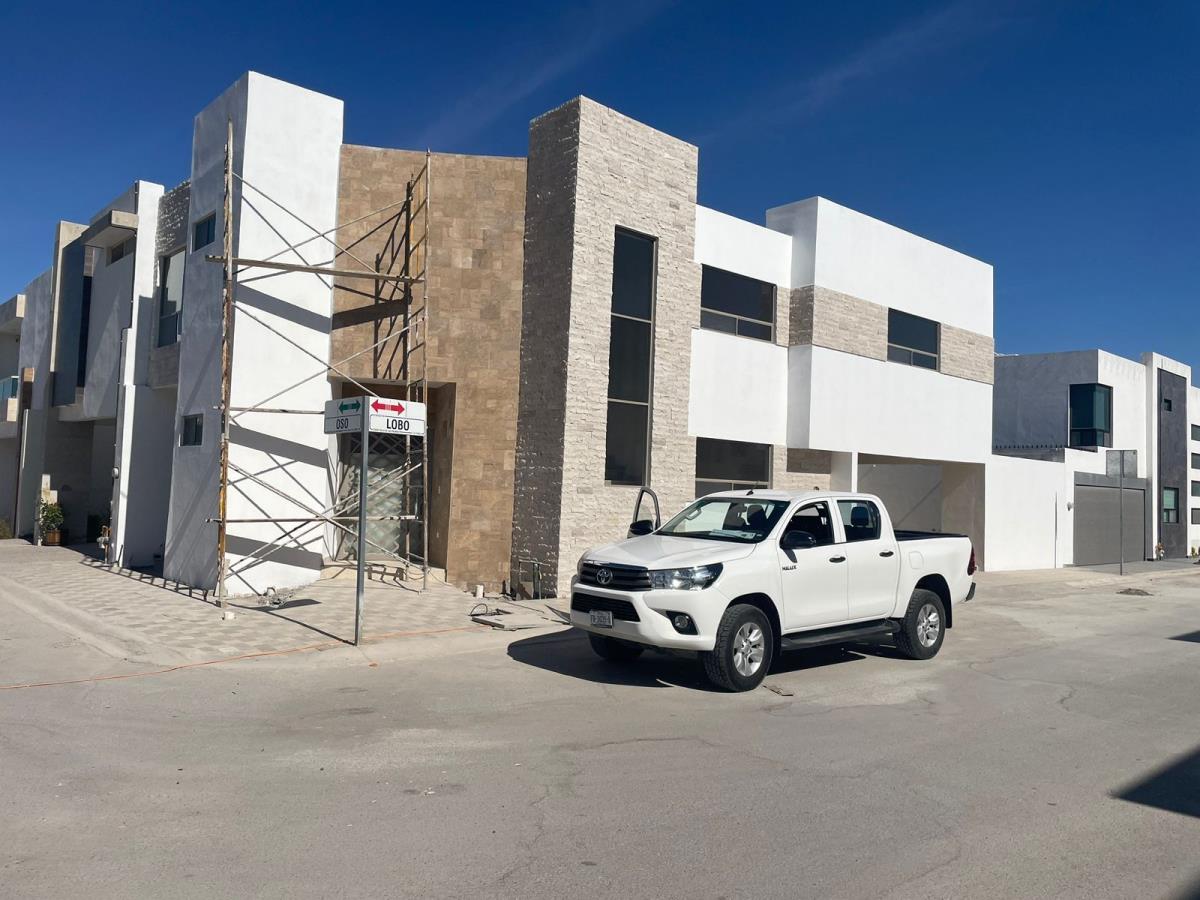 Casa en venta en Los Viñedos, Torreón — foto 1 de 9