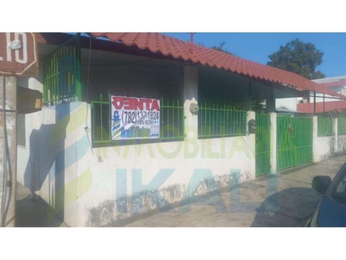 Casa en renta en Coatzintla Centro, Coatzintla — foto 1 de 14