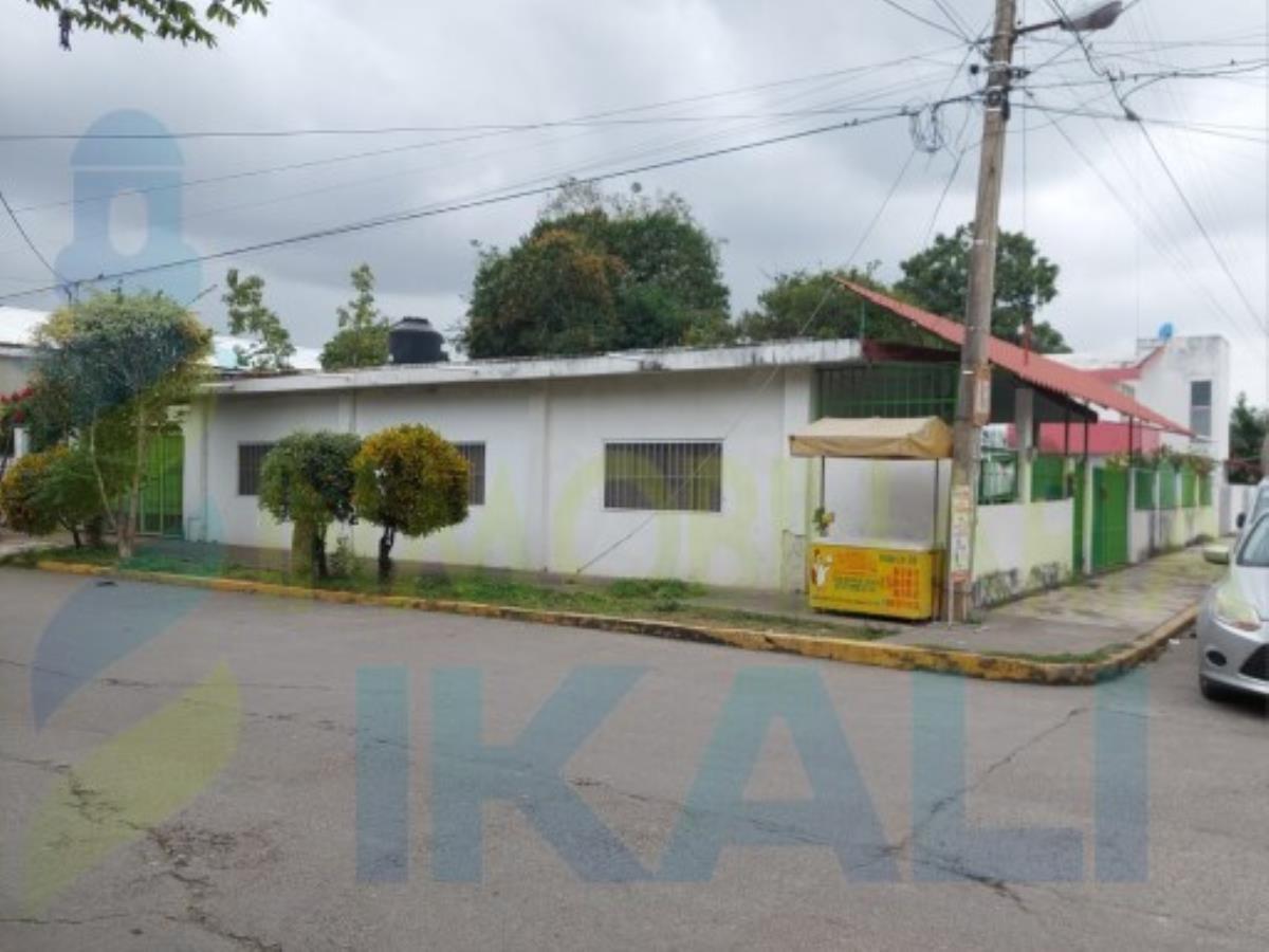 Casa en venta en Coatzintla Centro, Coatzintla — foto 1 de 5