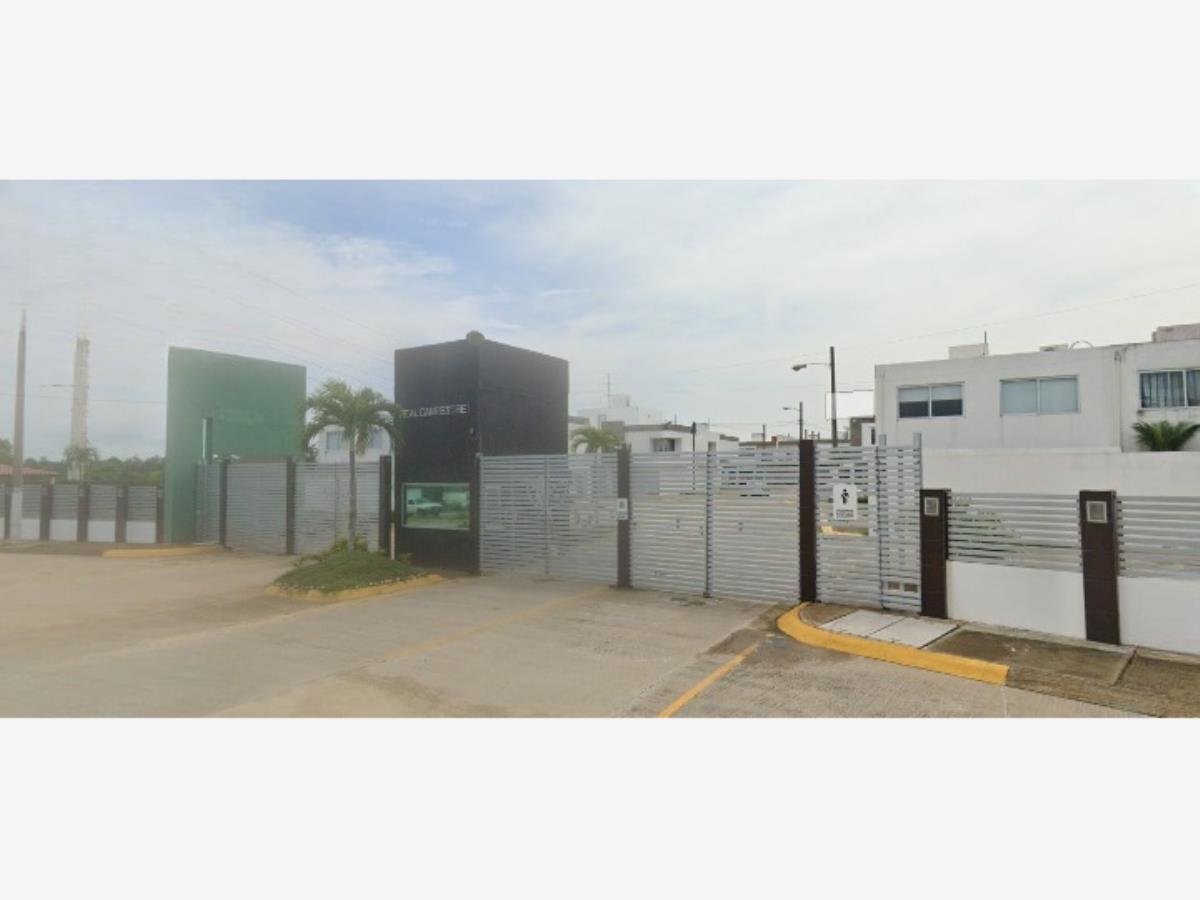 Casa en venta en Coatzacoalcos, Coatzacoalcos — foto 1 de 18