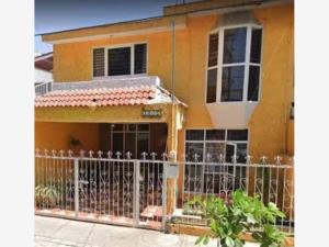 Casa en Colima Centro, Colima, Colima