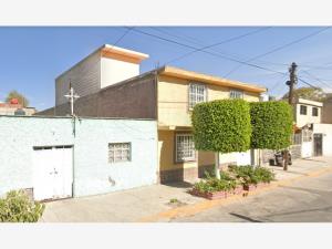 Casa en venta en Viveros de Xalostoc, Ecatepec de Morelos — foto 3 de 18