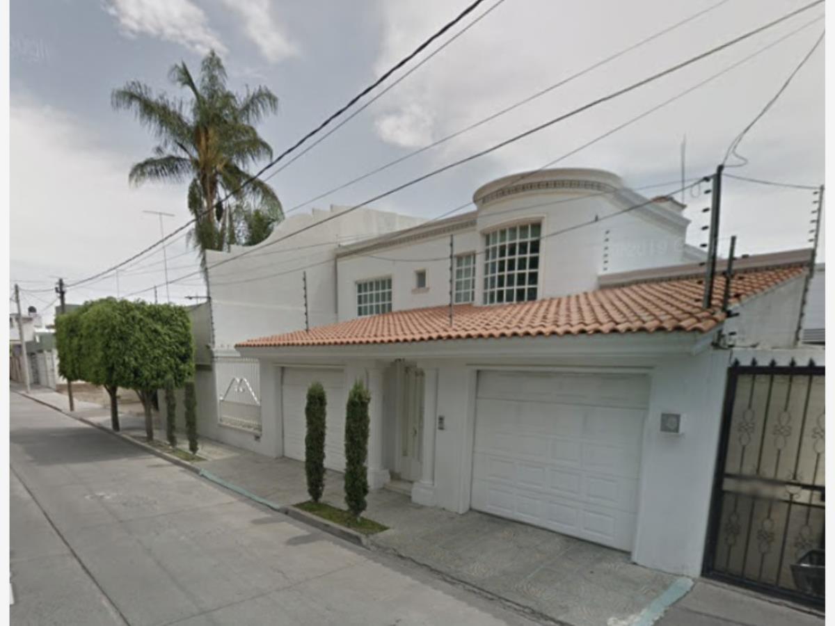 Casa en venta en Jardines de San Francisco, San Francisco del Rincón — foto 1 de 8