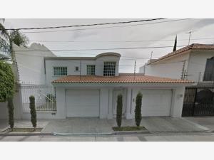 Casa en venta en Jardines de San Francisco, San Francisco del Rincón — foto 2 de 8