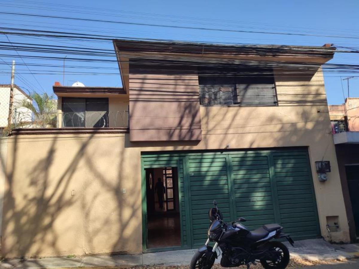 Casa en venta en Ricardo Flores Magon, Cuernavaca — foto 1 de 21