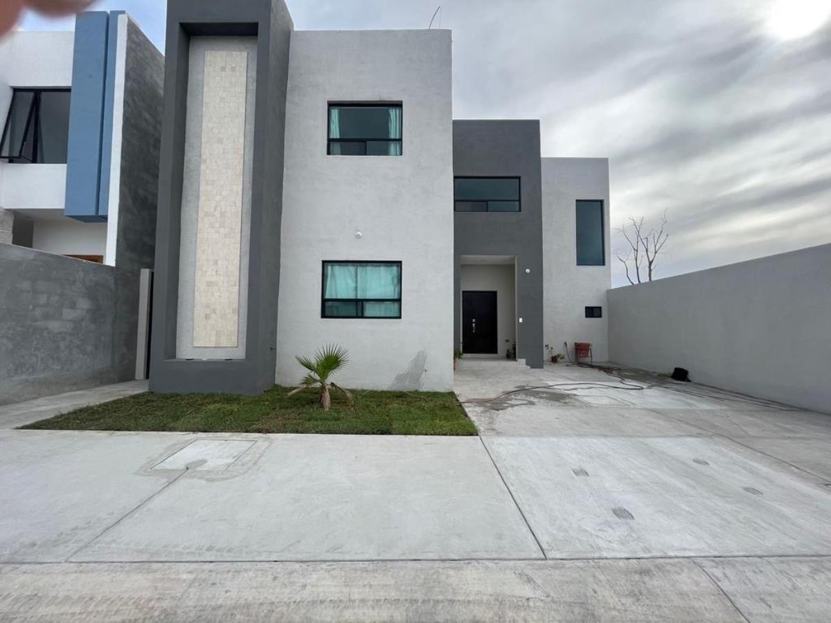 Casa en venta en Rincón de los Encinos, Saltillo — foto 1 de 11