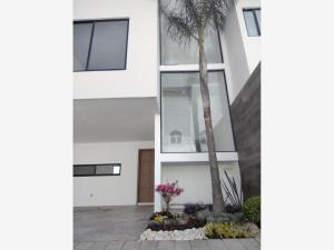 Casa en venta en San Bernardino Tlaxcalancingo, San Andrés Cholula — foto 2 de 19
