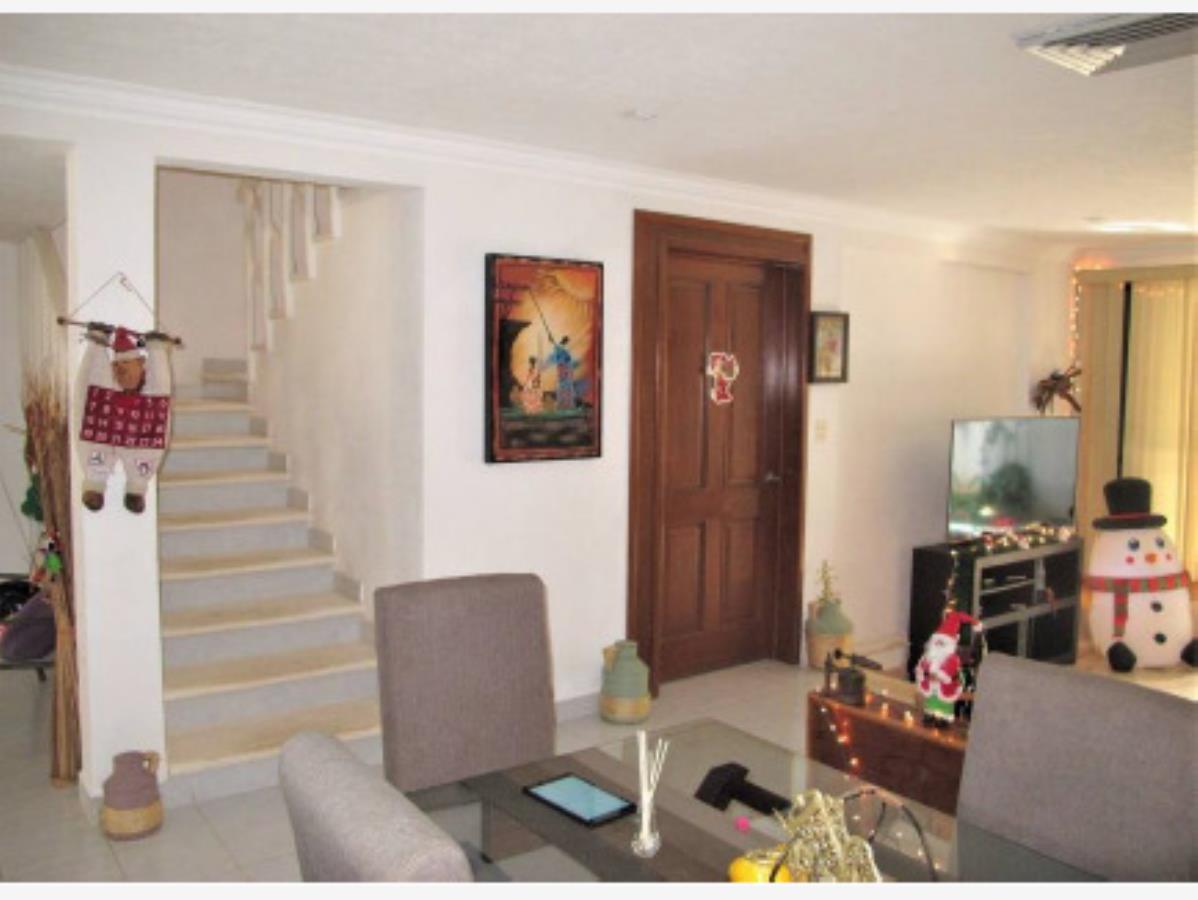 Casa en venta en Montebello, Mérida — foto 1 de 9