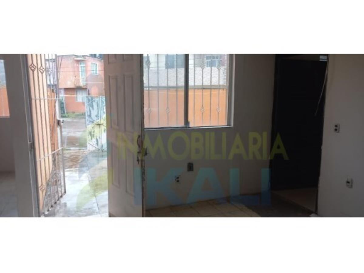 Casa en renta en Los Mangos, Poza Rica de Hidalgo — foto 1 de 11