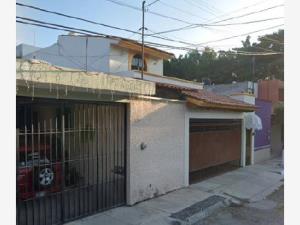 Casa en remate en Colinas de Santa Barbara, Colima, Colima