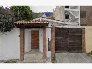 Casa en venta en Bosque Camelinas, Morelia — foto 2 de 9