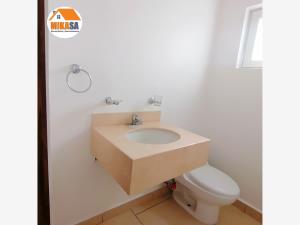 Casa en venta en Los Almendros, Torreón — foto 3 de 14