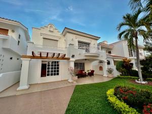 Casa en venta en El Cid, Mazatlán — foto 2 de 49