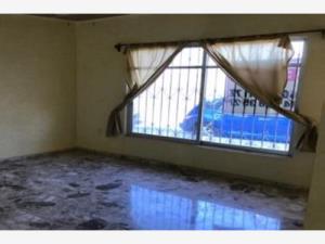 Casa en venta en Monclova, Monclova — foto 2 de 7
