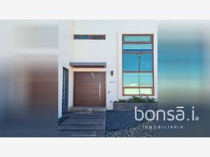Casa en venta en Carlos Pacheco 8, Ensenada — foto 2 de 38