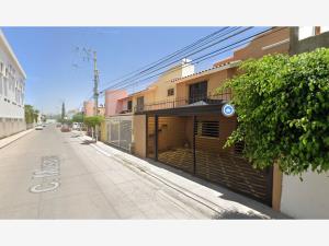Casa en venta en Arboledas de Ibarrilla, León — foto 2 de 11
