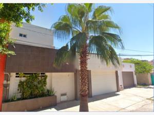 Casa en venta en Torreon Jardin, Torreón — foto 2 de 4