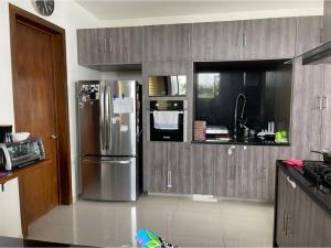 Casa en venta en La Rioja, Tlajomulco de Zúñiga — foto 3 de 9