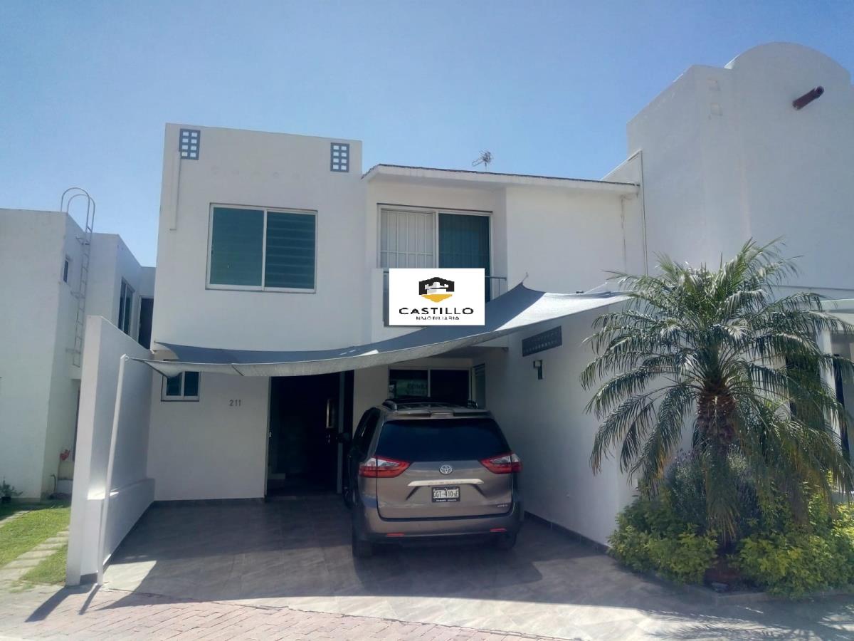 Casa en venta en Quinta Real, Irapuato — foto 1 de 42
