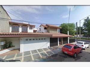 Casa en venta en Las Quintas, Culiacán — foto 3 de 9