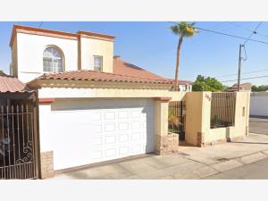 Casa en venta en Jardines del Lago, Mexicali — foto 2 de 8