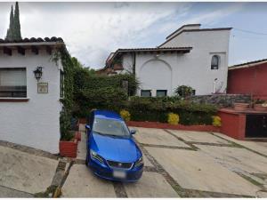 Casa en San Nicolás Totolapan, La Magdalena Contreras, Ciudad de México