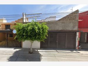 Casa en Arboledas de Ibarrilla, León, Guanajuato