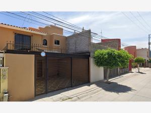 Casa en venta en Arboledas de Ibarrilla, León — foto 2 de 6
