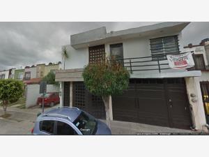 Casa en venta en Balcones de la Presa, León — foto 3 de 12