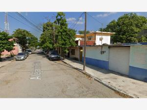 Casa en Ciudad Mante Centro, El Mante, Tamaulipas