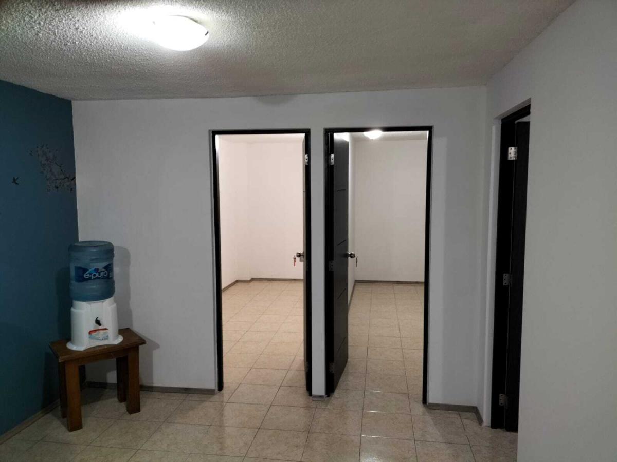 Consultorio en renta en Jardines de San Mateo, Naucalpan de Juárez — foto 1 de 16