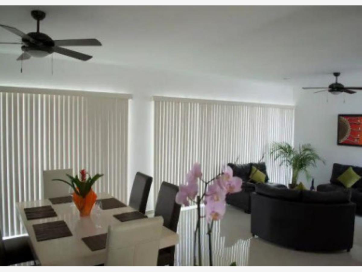Casa en venta en Colinas de San Jerónimo, Monterrey — foto 1 de 9