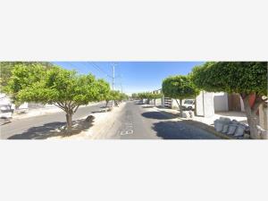 Casa en venta en Hacienda Santa Fe, Tlajomulco de Zúñiga — foto 2 de 4