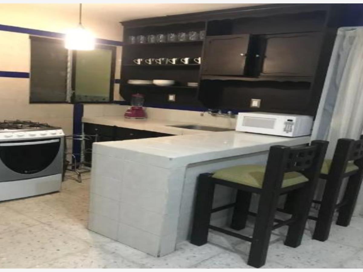 Casa en venta en Las Aguilas, Zapopan — foto 1 de 8