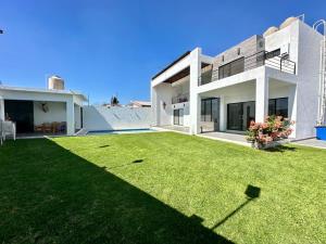 Casa en venta en Oaxtepec Centro, Yautepec — foto 2 de 26
