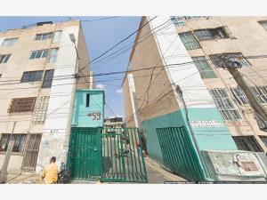 Departamento en venta en Presidentes de Mexico, Iztapalapa — foto 2 de 12
