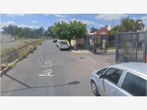 Casa en venta en Los Fresnos, Tlajomulco de Zúñiga — foto 2 de 4
