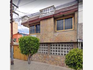 Casa en venta en Unidad Vicente Guerrero, Iztapalapa — foto 2 de 12
