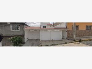 Casa en Margarita Maza de Juarez, Atizapán de Zaragoza, México