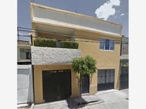 Casa en venta en Jardines de Santa Clara, Ecatepec de Morelos — foto 2 de 10