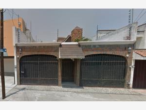 Casa en San Jerónimo, Toluca, México