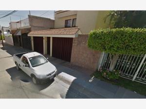 Casa en venta en San Jerónimo, Toluca — foto 3 de 9