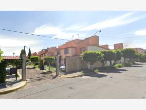 Casa en venta en San Buenaventura, Ixtapaluca — foto 2 de 13
